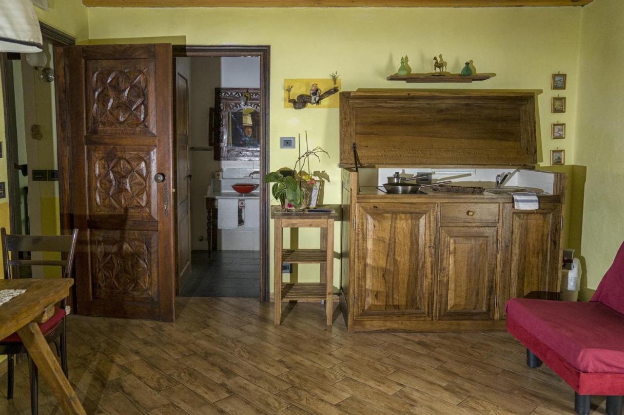 Agriturismo B&B Chevres A Cheval 카르벤소드 외부 사진