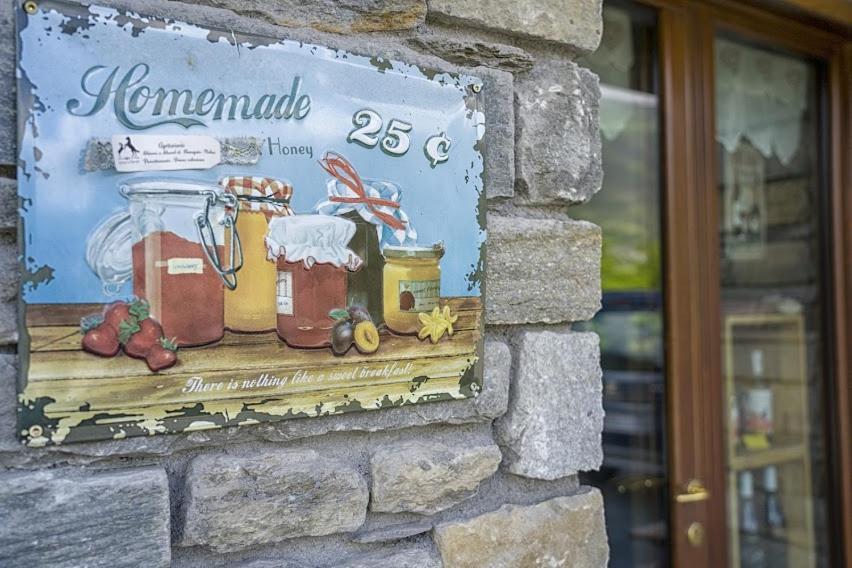 Agriturismo B&B Chevres A Cheval 카르벤소드 외부 사진