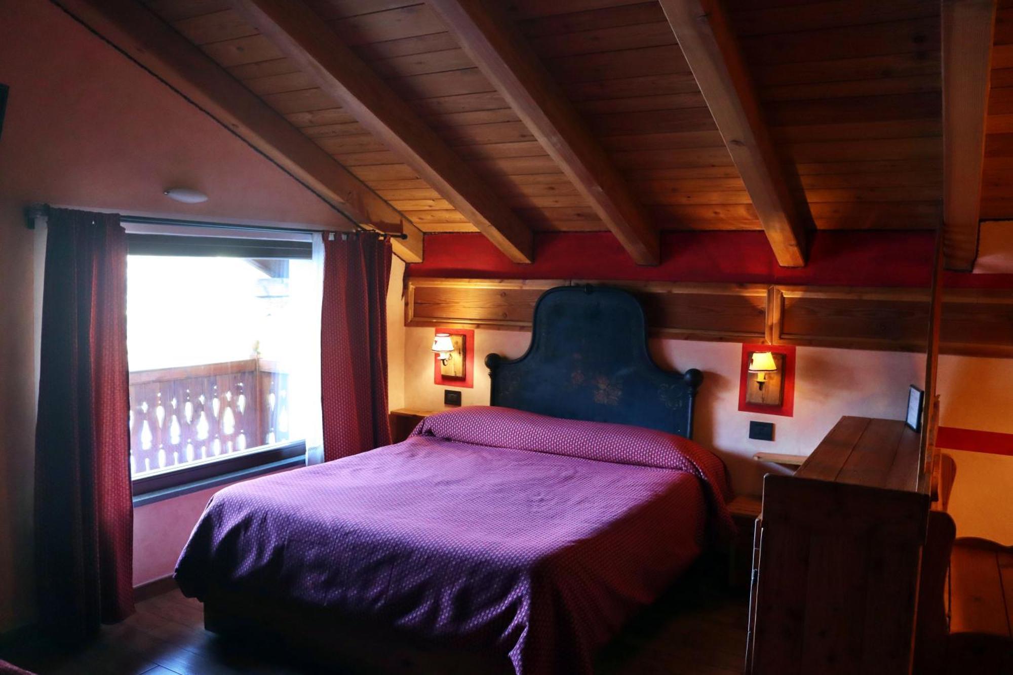 Agriturismo B&B Chevres A Cheval 카르벤소드 외부 사진