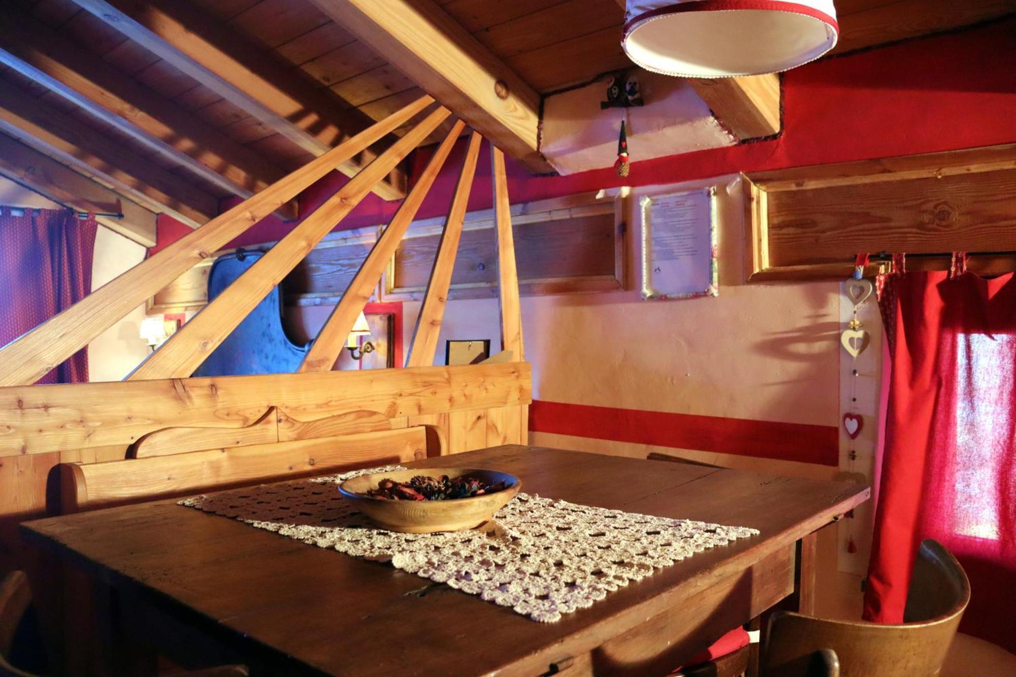 Agriturismo B&B Chevres A Cheval 카르벤소드 외부 사진