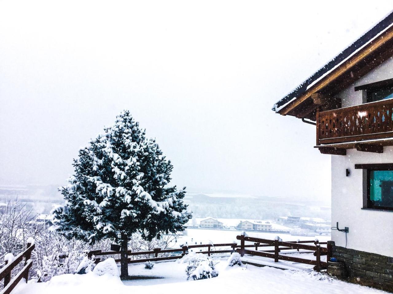 Agriturismo B&B Chevres A Cheval 카르벤소드 외부 사진
